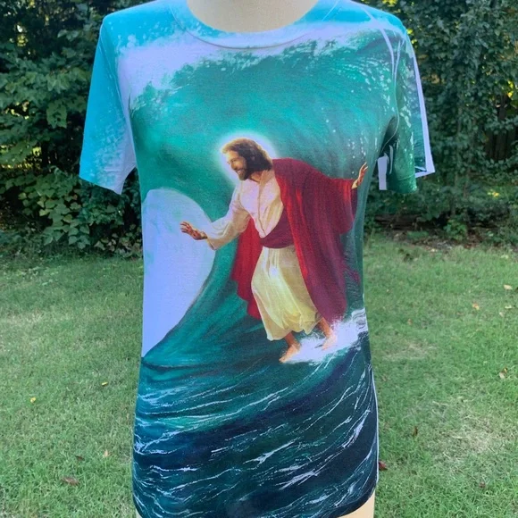 🏄‍♂️NWOT Surfing Jesus T-Shirt🏄‍♂️ - Picture 12 of 14
